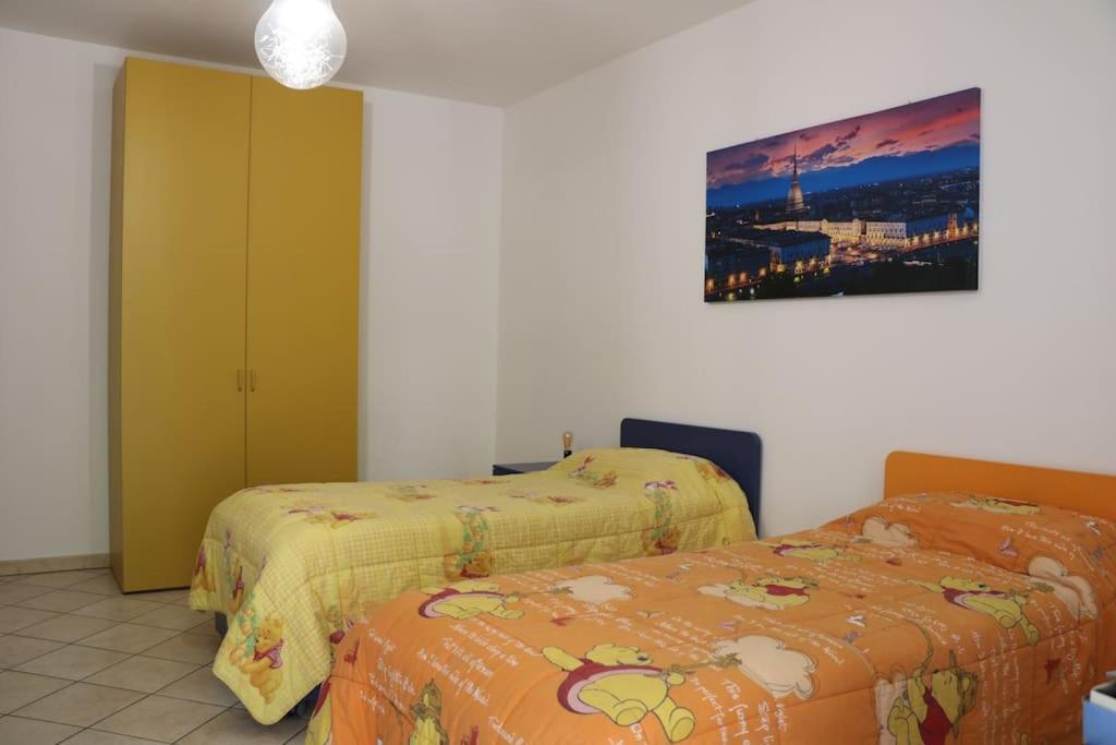 Apartamento Officium Su Piazzetta Turín Exterior foto